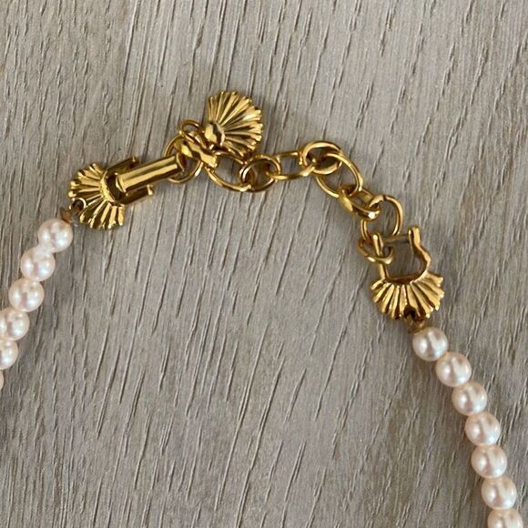 Womens Faux Pearl Single Strand Gold-Tone Rhinestone Pendant Necklace White OS - Picture 3 of 5
